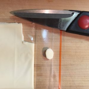 キャラ弁のチーズと海苔の切り方 初心者におすすめの道具も Shihoのブログな毎日