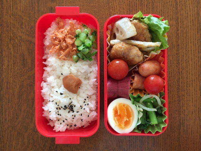 お弁当を前日に詰めるときは冷蔵庫なら朝はそのまま 温め直しが必要 Shihoのブログな毎日